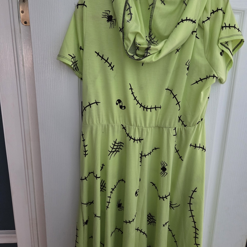 Torrid Disney The Nightmare Before Christmas Oogie Boogie Mini Hooded Dress NWT - Picture 9 of 11